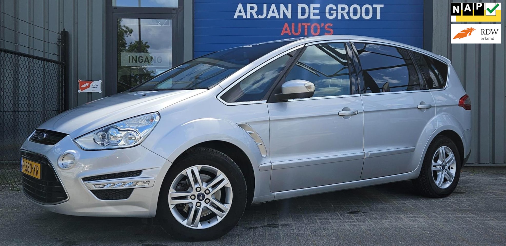 Ford S-Max - 2.0 EcoBoost Titanium Leder Navi Cruise Clima 1500KG Trekgewicht - AutoWereld.nl