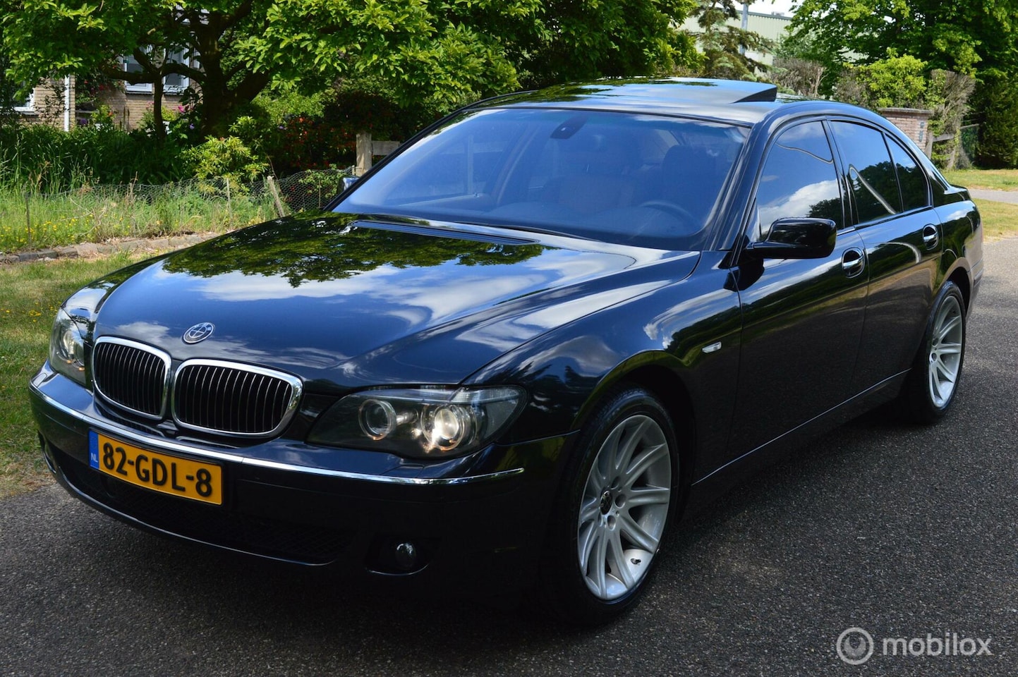 BMW 7-serie - 750i 4.4 V8 LCI Facelift NIEUWSTAAT ! 367 PK - AutoWereld.nl