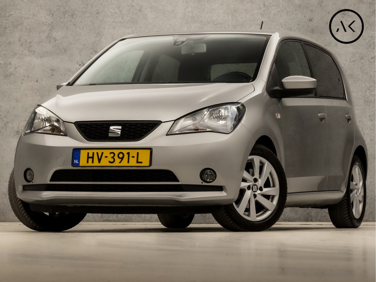 Seat Mii - 1.0 Sport Connect (5 DEURS, AIRCO, CRUISE, GETINT GLAS, PARKEERSENSOREN, SPORTSTOELEN, LM - AutoWereld.nl