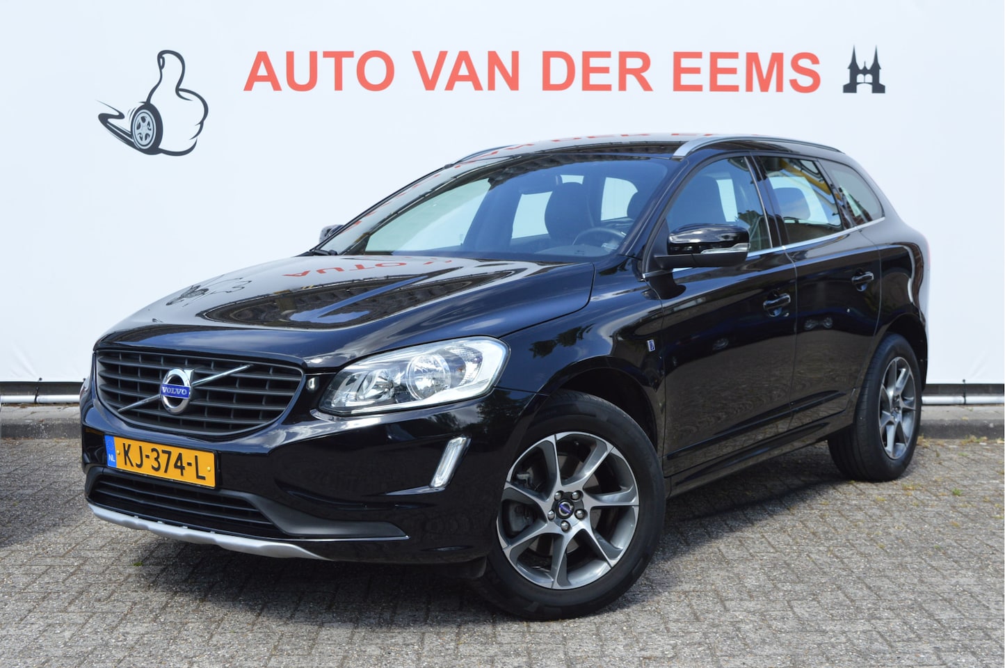 Volvo XC60 - 2.0 D4 FWD Ocean Race Xenon / Sportint. / Leder - AutoWereld.nl