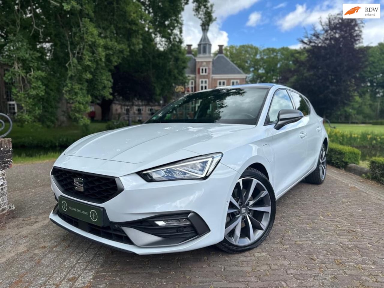 Seat Leon - 1.4 TSI eHybrid PHEV FR | Memory | Camera | Dealer Onderhouden | - AutoWereld.nl