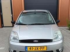 Ford Fiesta - 1.4-16V First Edition - AIRCO, NIEUWE APK