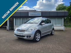 Mercedes-Benz A-klasse - 150 Avantgarde Lichtmetaal Airco Stoelverwarming