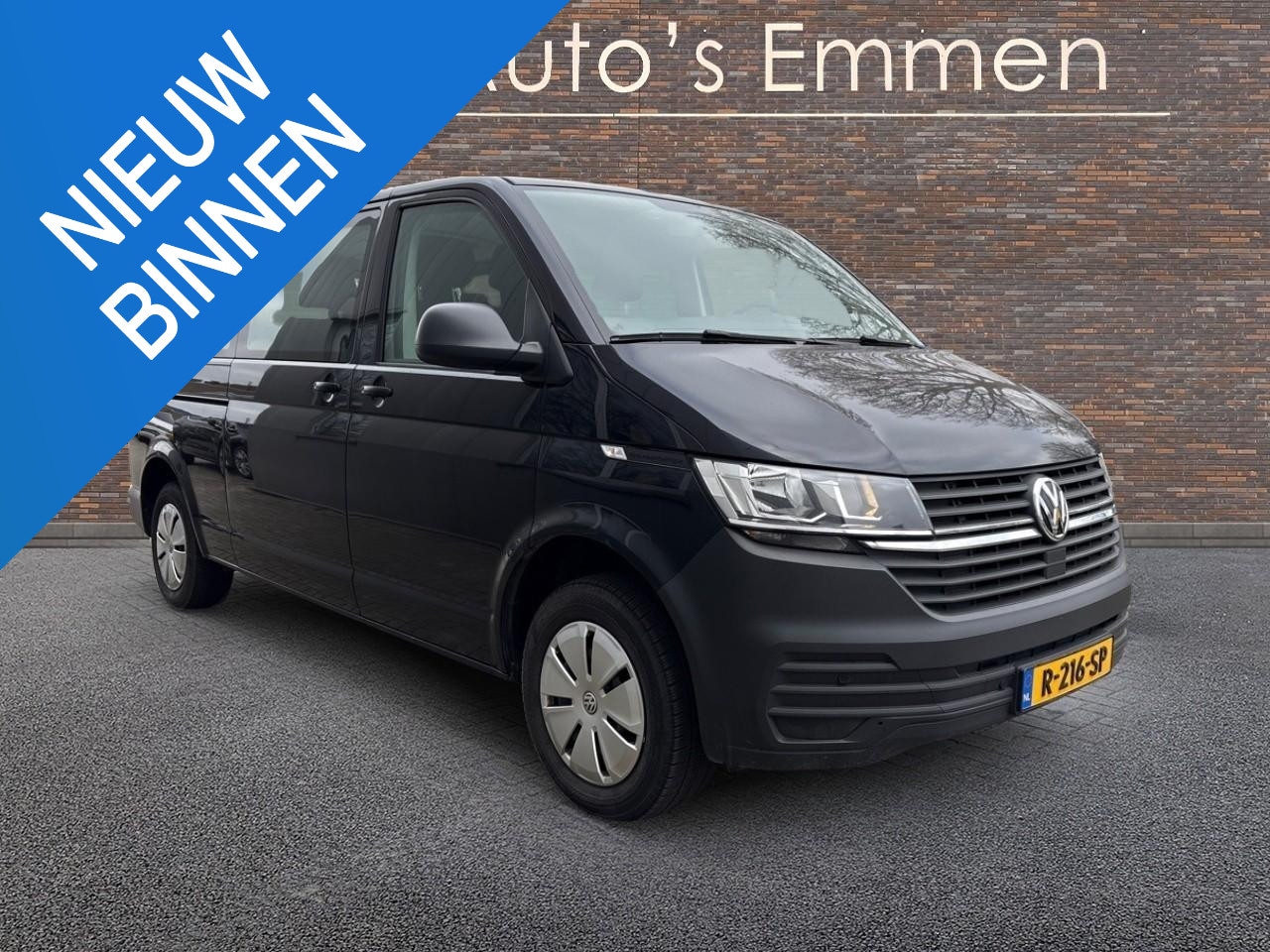 Volkswagen Transporter Kombi - 2.0 TDI L2H1 AIRCO CRUISE NAVIGATIE - AutoWereld.nl