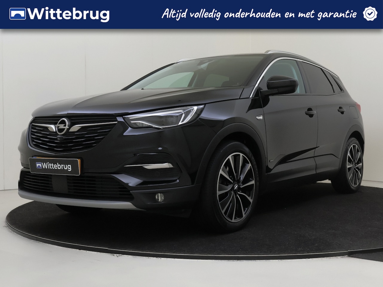 Opel Grandland X - 1.6 Turbo Hybrid4 Ultimate | Leder | Stoelverwarming + Ventilatie | Navigatie | 19" Velgen - AutoWereld.nl