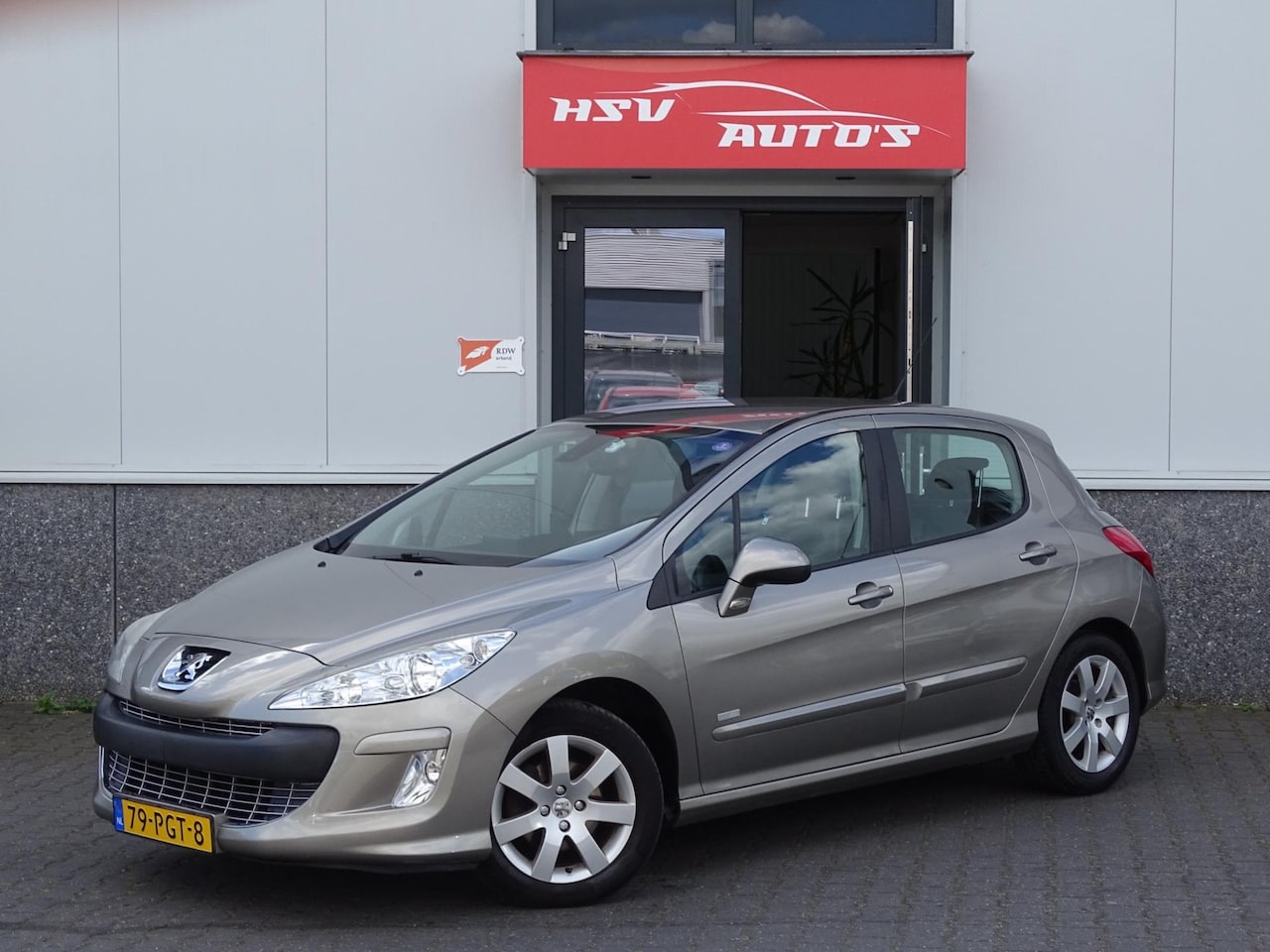 Peugeot 308 - 1.6 VTi Millesim 200 navi LM 4-deurs - AutoWereld.nl