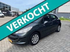 Peugeot 207 - 1.4-16V Color-line