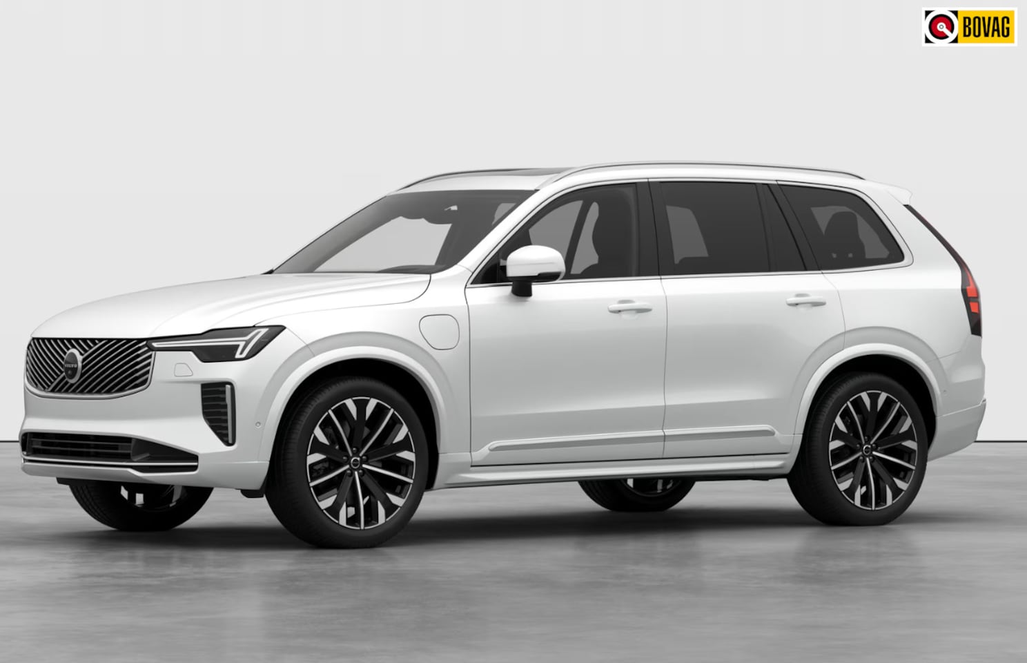 Volvo XC90 - T8 AWD Ultra Dark | Bowers & Wilkins | Luchtvering | Panorama dak | Geventileerde stoelen - AutoWereld.nl