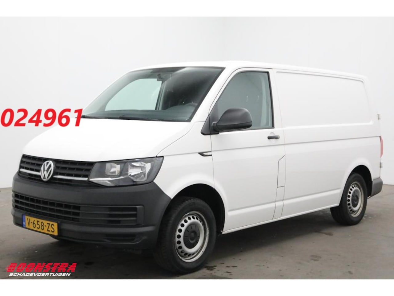 Volkswagen Transporter - 2.0 TDI L1-H1 Airco Cruise - AutoWereld.nl