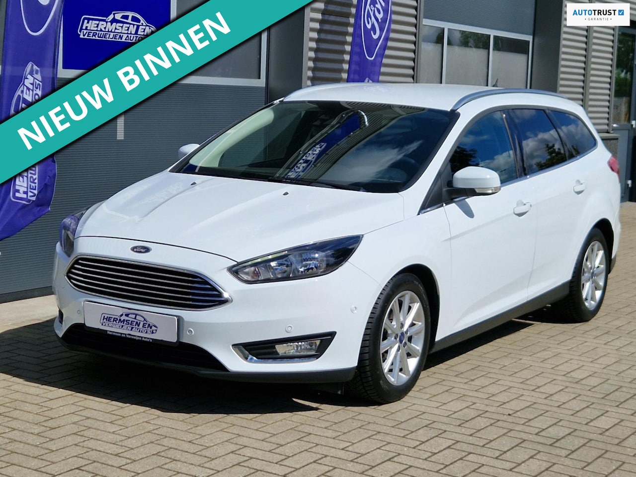 Ford Focus - 1.0 EcoBoost 125pk Automaat Titanium Trekhaak - AutoWereld.nl