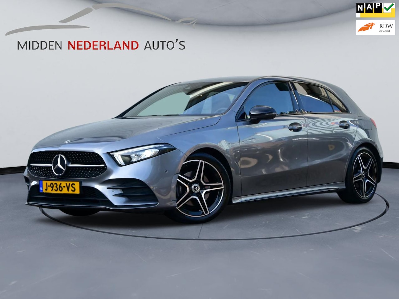 Mercedes-Benz A-klasse - Business Solution AMG PAKKET * AUTOMAAT * CAMERA * - AutoWereld.nl