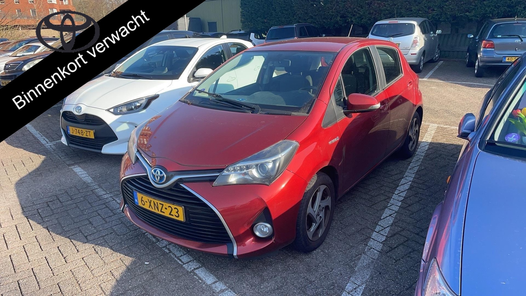 Toyota Yaris - 1.5 Hybrid Trend | Dealer onderhouden | 1e eigenaar | Navigatie | Camera | - AutoWereld.nl