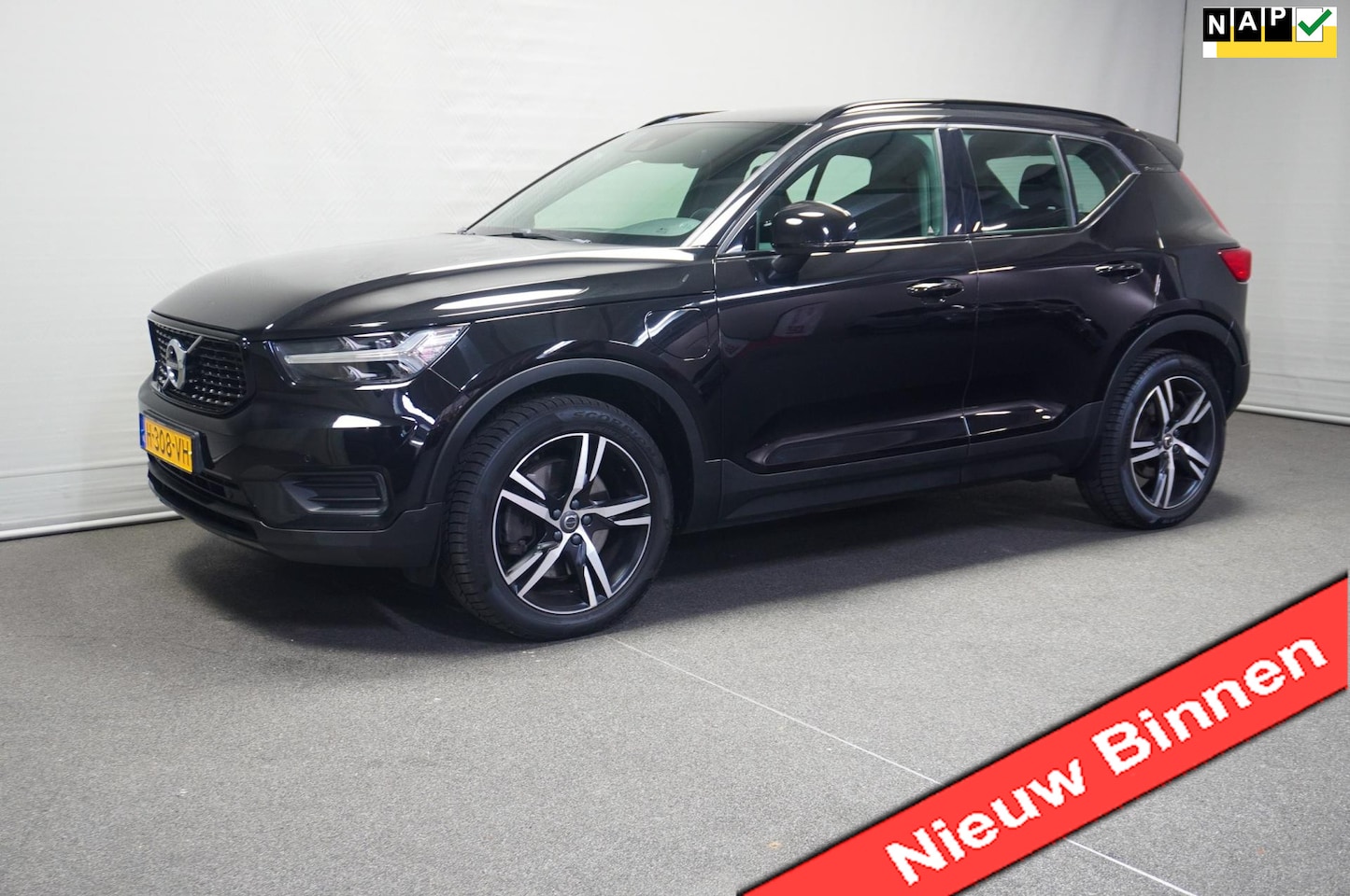 Volvo XC40 - 1.5 T5 Twin Engine Inscription 1.5 T5 Twin Engine Inscription - AutoWereld.nl