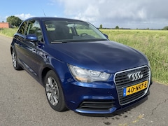 Audi A1 - 1.2 TFSI Attraction Pro Line Business Airco/Cruise/Navi/Bluetooth