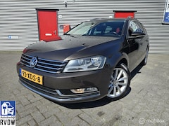 Volkswagen Passat Variant - 1.6 TDI High Executive Line BlueMotion