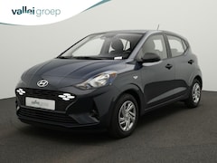 Hyundai i10 - 1.0 62 pk Comfort | Achteruitrijcamera | Navigatie | Cruise Control | DAB radio | Aircondi