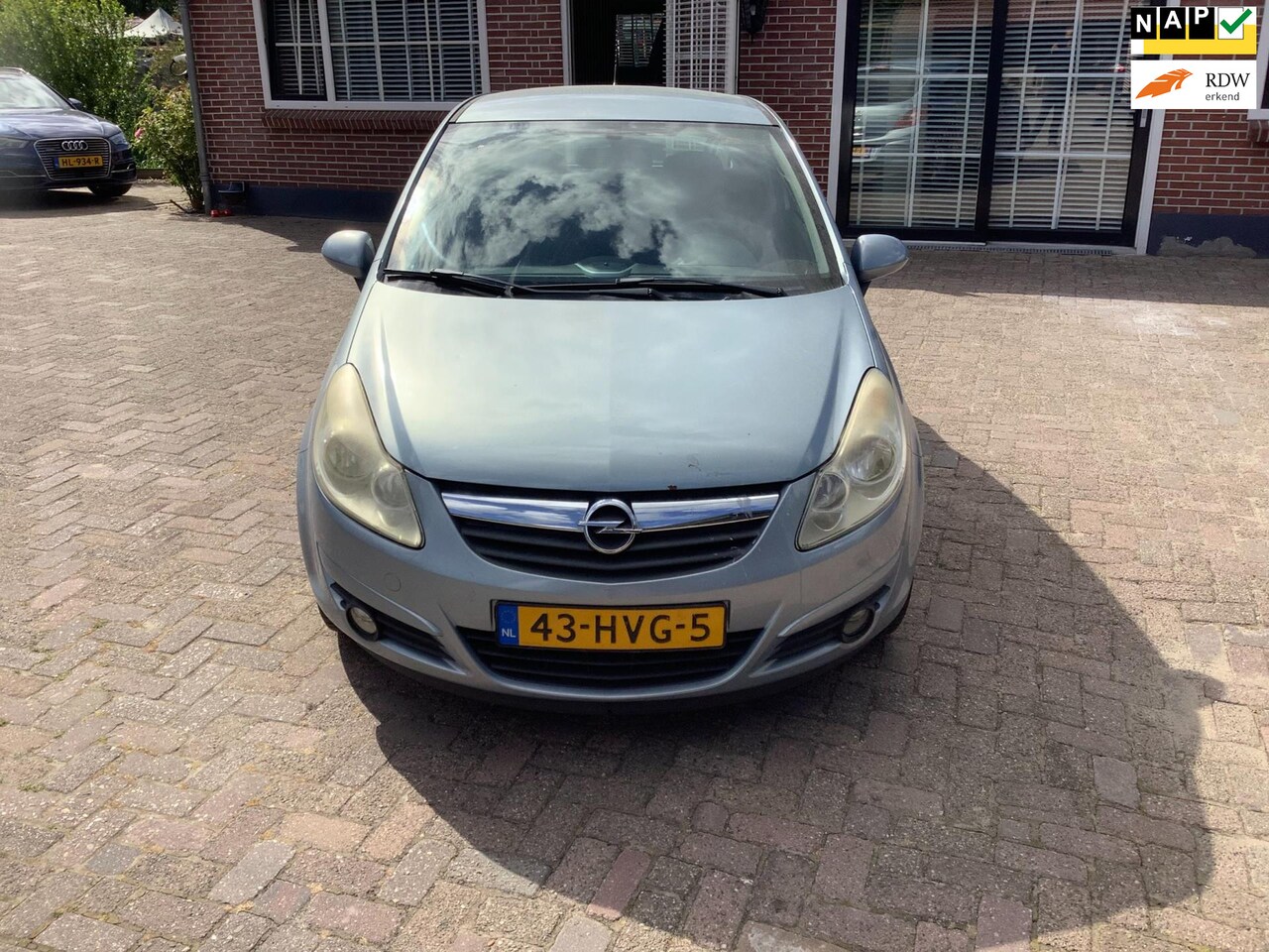 Opel Corsa - 1.2-16V Business nieuwe apk tot5-2026 zo ingeruild zo weg - AutoWereld.nl