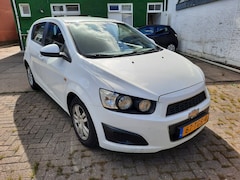 Chevrolet Aveo - 1.2 LT mooi auto