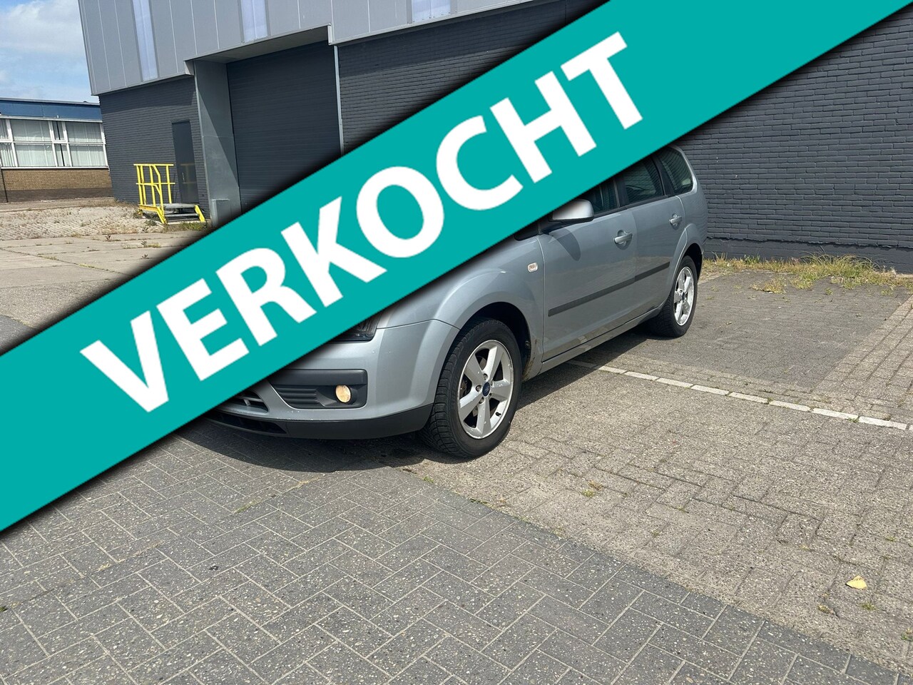 Ford Focus Wagon - 1.6-16V First Edition 1.6-16V First Edition - AutoWereld.nl