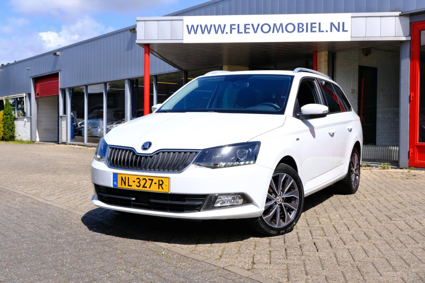 Skoda Fabia Combi - 1.2 TSI Drive Clima|Navi|Cruise|LMV - AutoWereld.nl