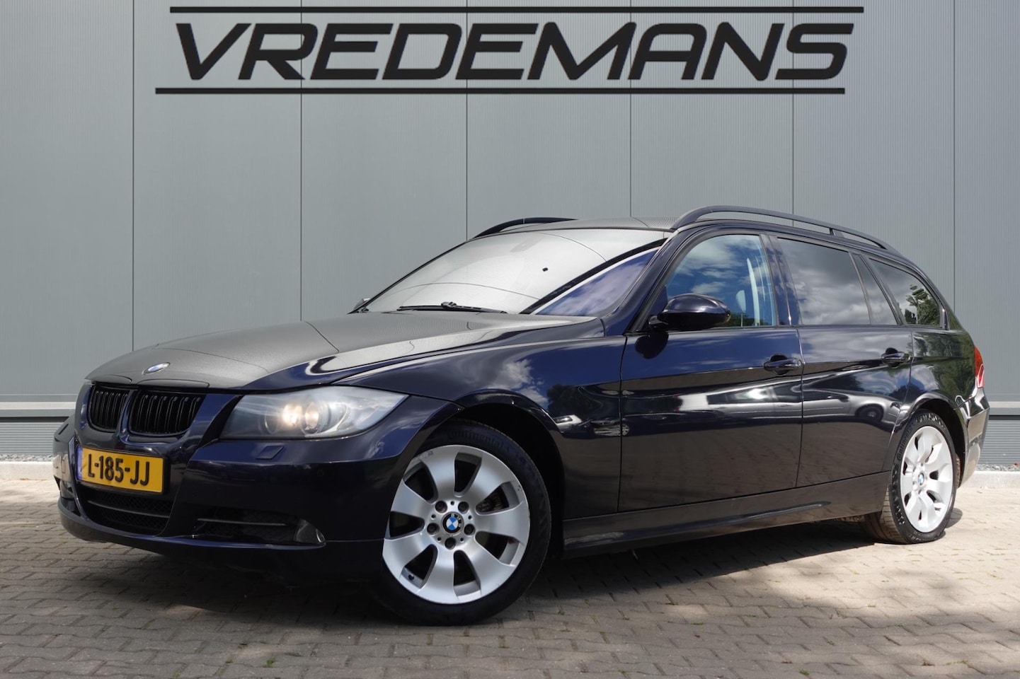 BMW 3-serie Touring - 325xi 325xi - AutoWereld.nl