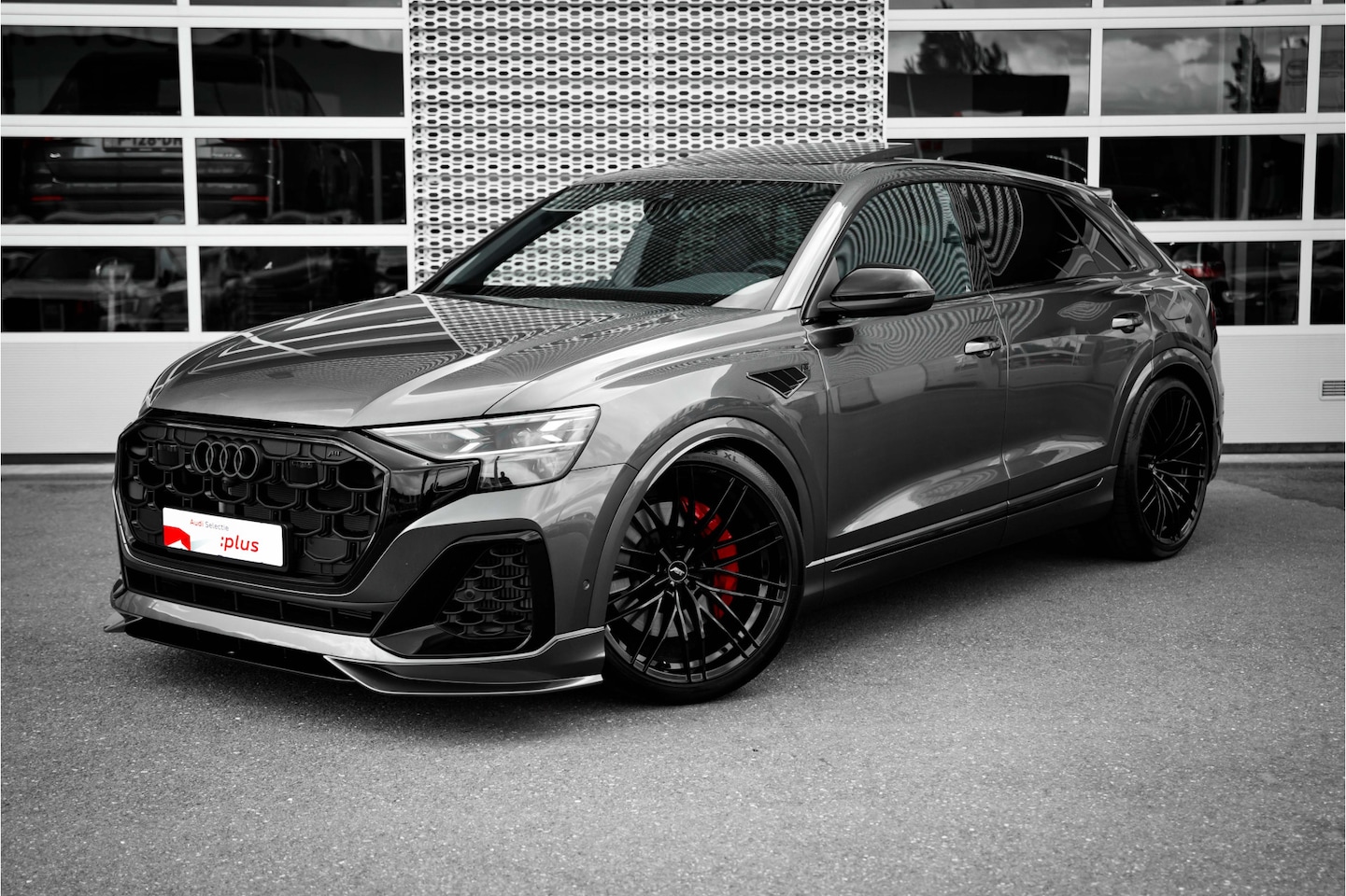 Audi Q8 - ABT AERO 60 TFSI e 490pk quattro Pro Line S Competition | Panoramadak | 23" | B&O | Assist - AutoWereld.nl