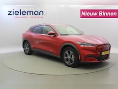 Ford Mustang Mach-E - Extended RWD 98 kWh - Carplay, Camera, Leer, Afn. Trekhaak