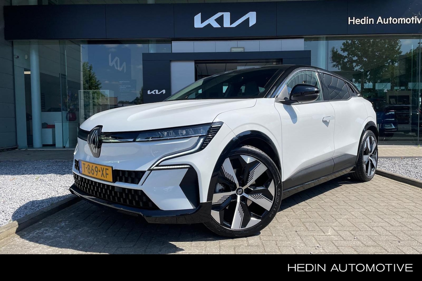 Renault Mégane E-Tech - EV40 Boost Charge Techno | Pack Winter | Trekhaak | Camera | Carplay - AutoWereld.nl