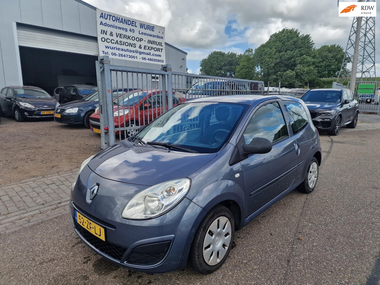 Renault Twingo - 1.2 Authentique/3D/ Apk tot 02-11-2025 - AutoWereld.nl