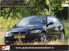 BMW 3-serie - 318d Business Line ( inruil mogelijk )
