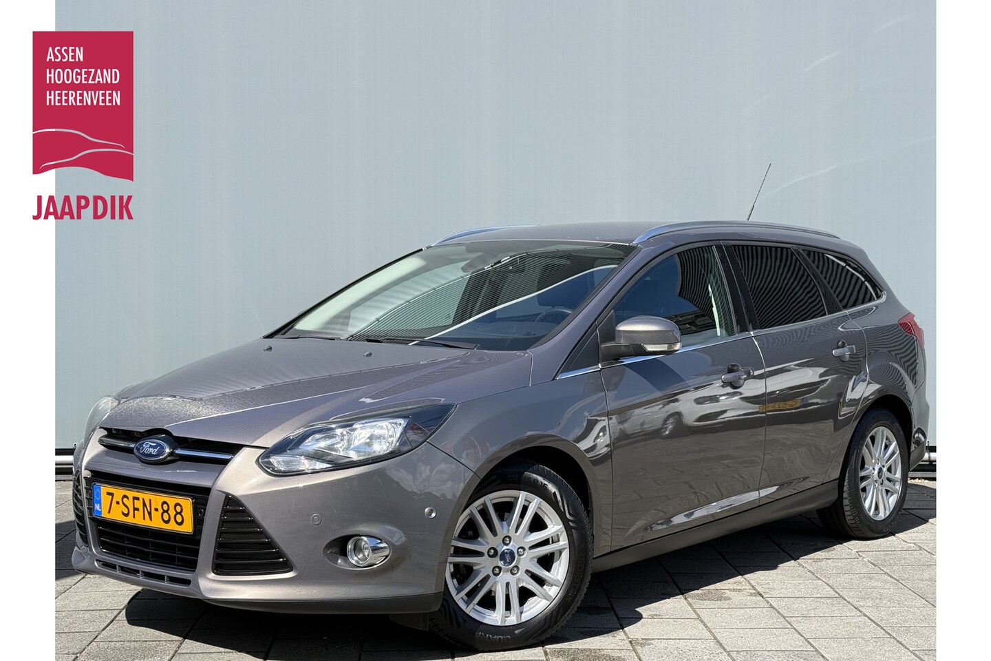 Ford Focus Wagon - BWJ 2013 | 1.0T 126PK Titanium | NWE DISTRIBUTIE | CLIMA | TREKHAAK | NAVI | LEDER/STOF | - AutoWereld.nl