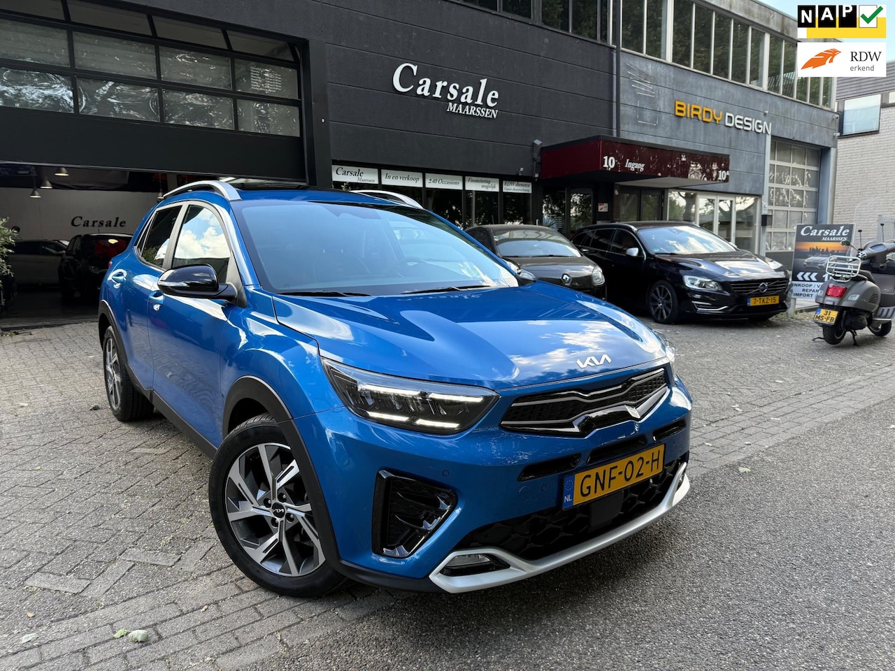 Kia Stonic - 1.0 T-GDi MHEV GT-PlusLine automaat schuifdak - AutoWereld.nl