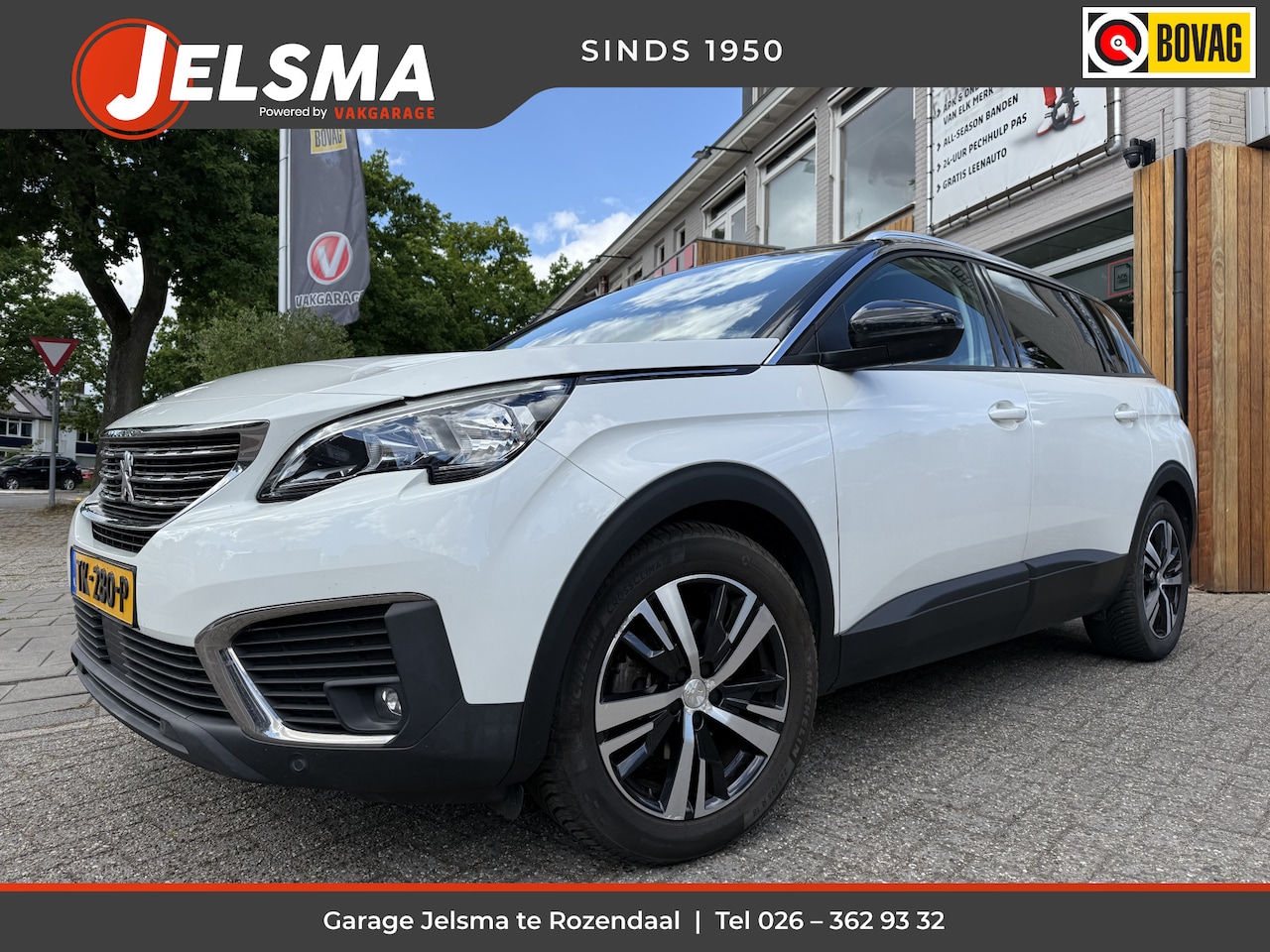 Peugeot 5008 - 130pk PT Premium 7p., Camera | Trekhaak | 18inch - AutoWereld.nl