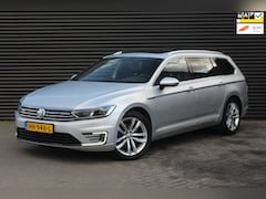 Volkswagen Passat Variant - 1.4 TSI GTE Highline | Panoramadak | Trekhaak | Camera | Carplay |