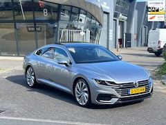 Volkswagen Arteon - 2.0 TSI 3x R-LINE DSG PANO NAP