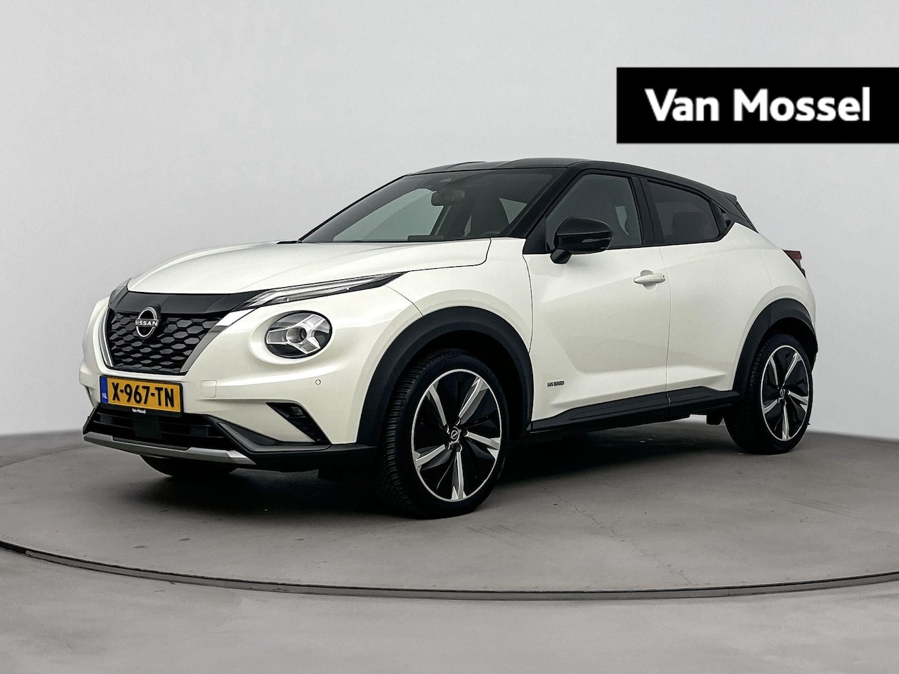 Nissan Juke - 1.6 Hybrid N-Design 143PK | Automaat | Navigatie | 360 Graden Camera | Adaptieve Cruise Co - AutoWereld.nl