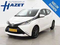 Toyota Aygo - 1.0 VVT-i X-PLAY 5-DEURS + CAMERA | CRUISE CONTROL | LMV | AIRCO