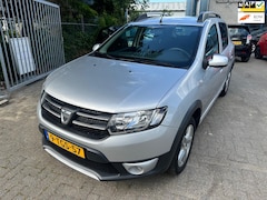 Dacia Sandero Stepway - 0.9 TCe Lauréate, Airco, Cruise Control, Trekhaak, Navi