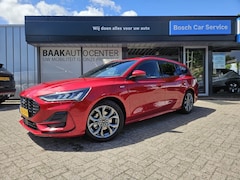 Ford Focus Wagon - 1.0 EBH ST Line | Winter Pack | PDC | Navigatie