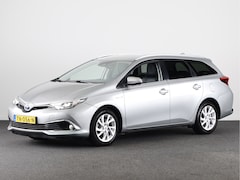Toyota Auris Touring Sports - 1.8 Hybrid Executive | Half lederen bekleding | Parkeersensoren V+A | Navigatie | Stoelver