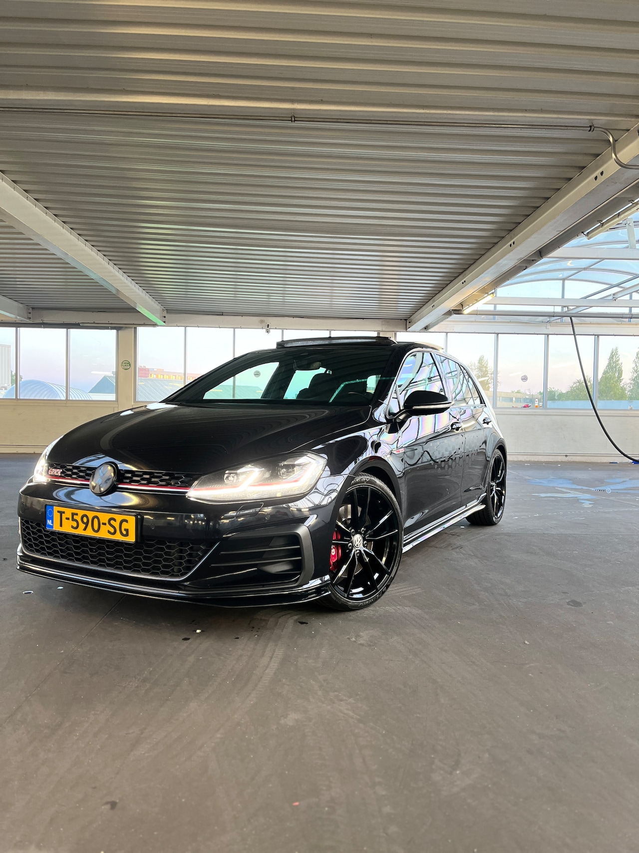 Volkswagen Golf - 2.0 TSI GTI TCR TCR 360PK / Stage 1 - AutoWereld.nl