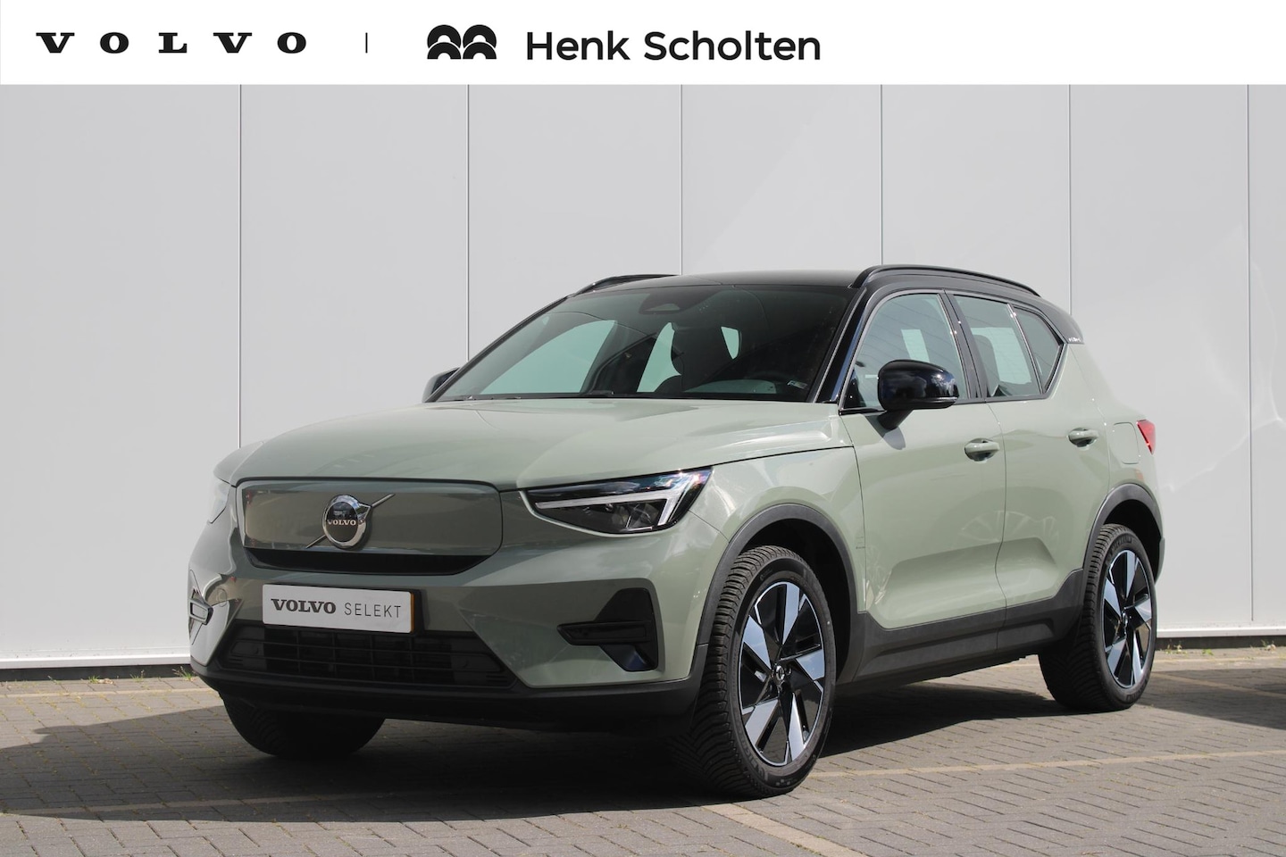 Volvo XC40 - Single Motor Core 69 kWh | Warmtepomp | Stoel&Stuurverwarming | Glossy Black emblemen acht - AutoWereld.nl