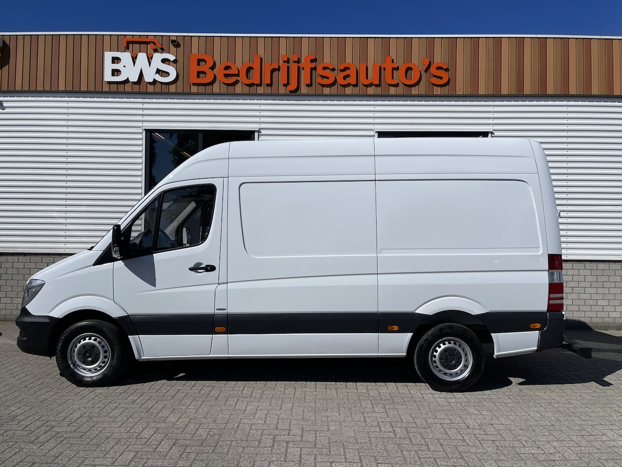 Mercedes-Benz Sprinter - 310 2.2 CDI 366 HD L2H2 / € 9950 ex btw / trekhaak 2000 kg / bijrijdersbank / geen airco / - AutoWereld.nl