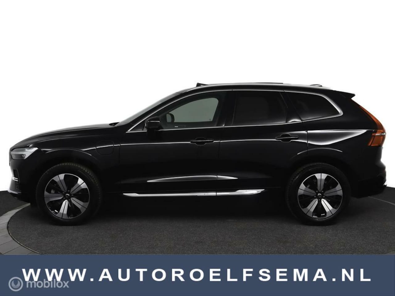 Volvo XC60 - 2.0 T6 Plug-in |ACC| leer| adapt| panodak - AutoWereld.nl