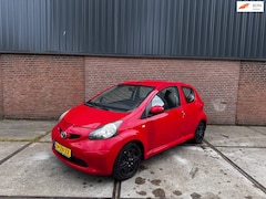 Toyota Aygo - 1.0-12V +