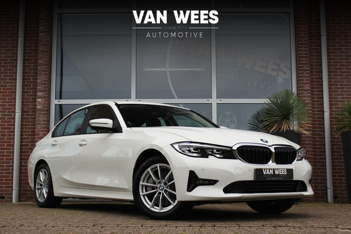 BMW 3-serie - 330e G20 eDrive Edition | 1e eigenaar | NL auto | inc BTW | LED | Carplay | PDC | DAB | 17 - AutoWereld.nl