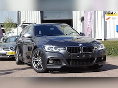 BMW 3-serie Touring - 318i Facelift Corporate Lease High Executive, LED koplampen, Full leder, Elec. achterklep,
