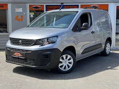 Peugeot Partner - 1.2 PureTech Premium Benzine *MARGE* 3-Persoons Airco Cruise 48.000km