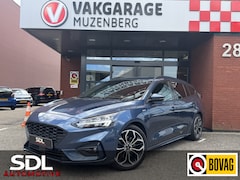 Ford Focus Wagon - 1.0 EcoBoost 125PK ST Line // CRUISE // NAVI // AIRCO // CAMERA // TREKHAAK // APPLE CARPL