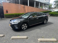 Hyundai IONIQ - Premium EV Black Edition Leather Panorama